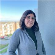 Profesor de geografía para adultos, jóvenes y niños